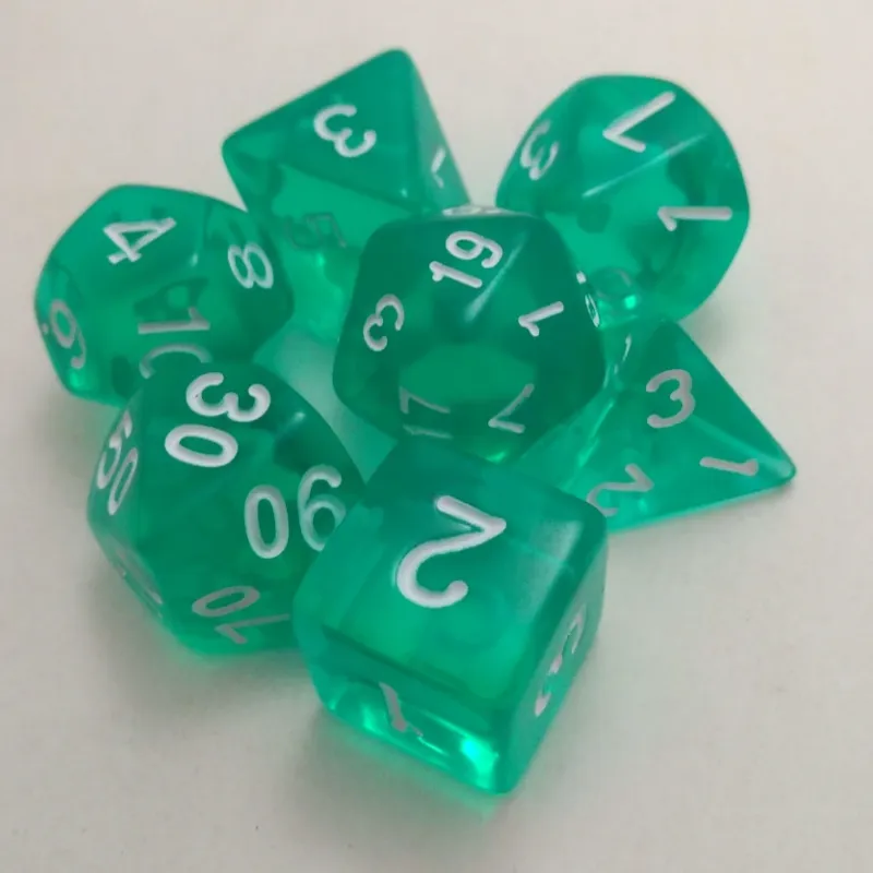 Kit 7 Dados Translúcido Ciano c/ Números Brancos Kit 7 Dados Translúcido Ciano c/ Números Brancos