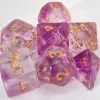 Kit 7 Dados Translúcido Lilás c/ Números Dourados