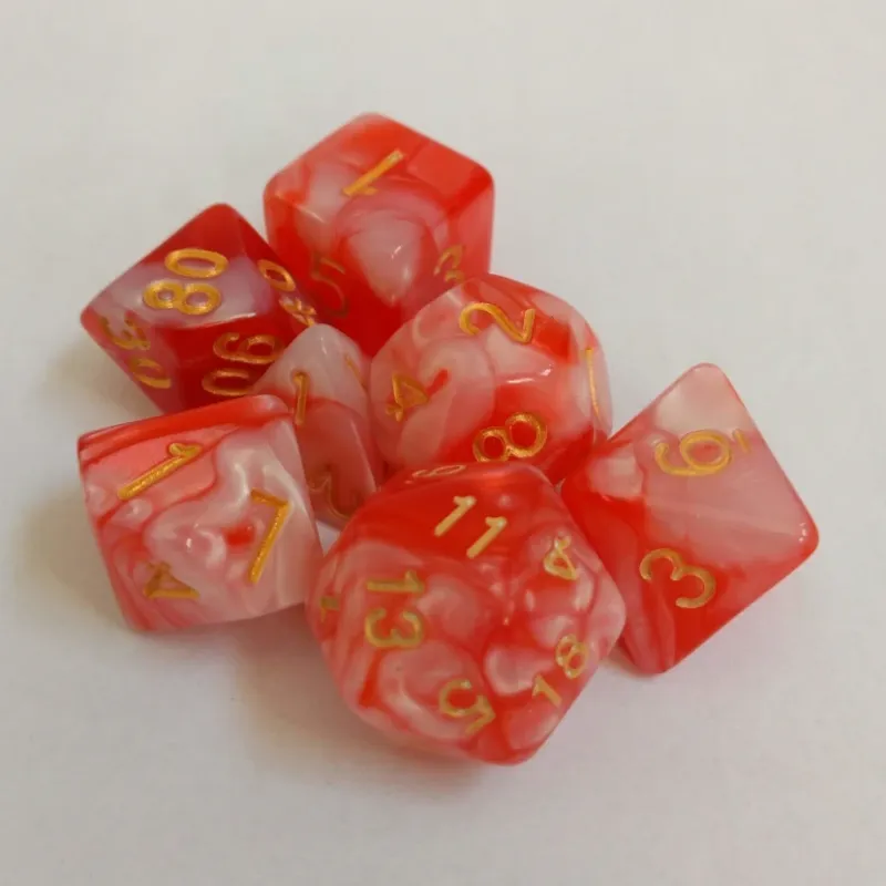 Kit 7 Dados Marmorizados Vermelho/Branco c/ Números Dourados
