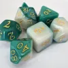 Kit 7 Dados Opaco Duo Verde/Branco c/ Números Dourados