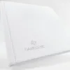 Portfólio 18 bolsos 20 folhas branco - Zip-Up Album - Gamegenic Portfólio 18 bolsos 20 folhas branco - Zip-Up Album - Gamegenic