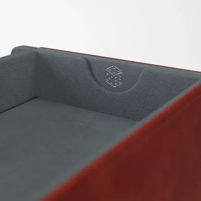 Deck Box Vermelha p/ 600 cards - Game's Lair 600+ Convertible - Gamegenic Deck Box Vermelha p/ 600 cards - Game's Lair 600+ Convertible - Gamegenic