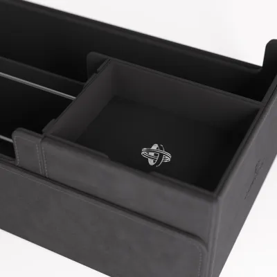 Deck Box Preta p/ 1000 cards - Cards' Lair PRO 1000+ Convertible - Gamegenic Deck Box Preta p/ 1000 cards - Cards' Lair PRO 1000+ Convertible - Gamegenic