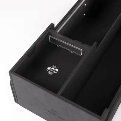 Deck Box Preta p/ 1000 cards - Cards' Lair PRO 1000+ Convertible - Gamegenic Deck Box Preta p/ 1000 cards - Cards' Lair PRO 1000+ Convertible - Gamegenic