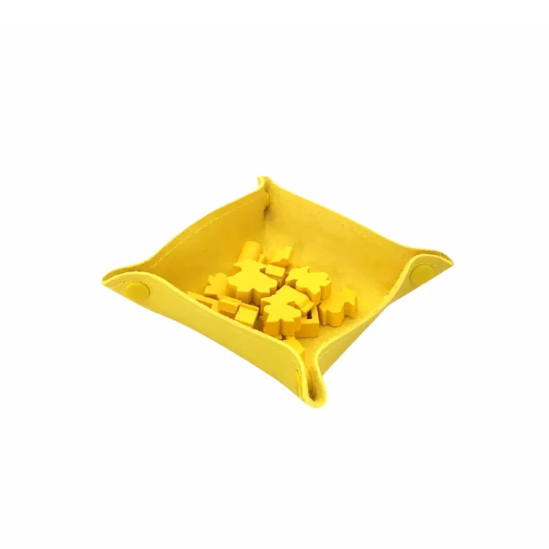 Bandeja de peças em couro ecológico 13 x 13cm - Amarelo Bandeja de peças em couro ecológico 13 x 13cm - Amarelo