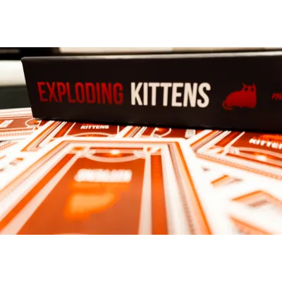 Exploding Kittens Proibidão - Galápagos Jogos