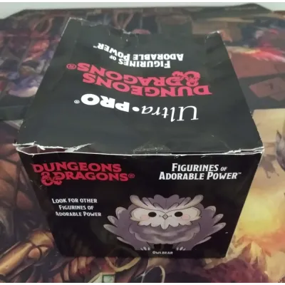 D&D Figuras de Poderes Adoráveis: Red Dragon (Caixa Amassada)