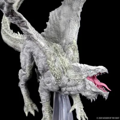 D&D: Icons of the Realms - White Adult Dragon Premium Figure