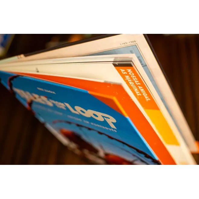 Tales From the Loop: Contos do Loop - Nossas Amigas, As Máquinas & Outros Mistérios - Galápagos Jogos