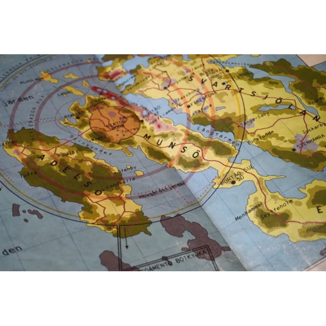 Tales From the Loop: Contos do Loop - Fora do Tempo (Suplemento) - Galápagos Jogos