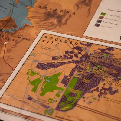 Tales From the Loop: Contos do Loop - Fora do Tempo (Suplemento) - Galápagos Jogos