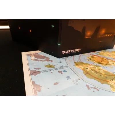 Tales From the Loop: Contos do Loop - Escudo do Mestre e Mapas - Galápagos Jogos
