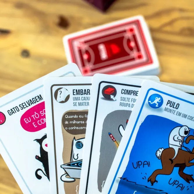 Exploding Kittens: Para a Galera - Galápagos Jogos Exploding Kittens: Para a Galera - Galápagos Jogos