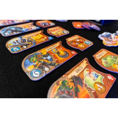 Small World of Warcraft - Galápagos Jogos