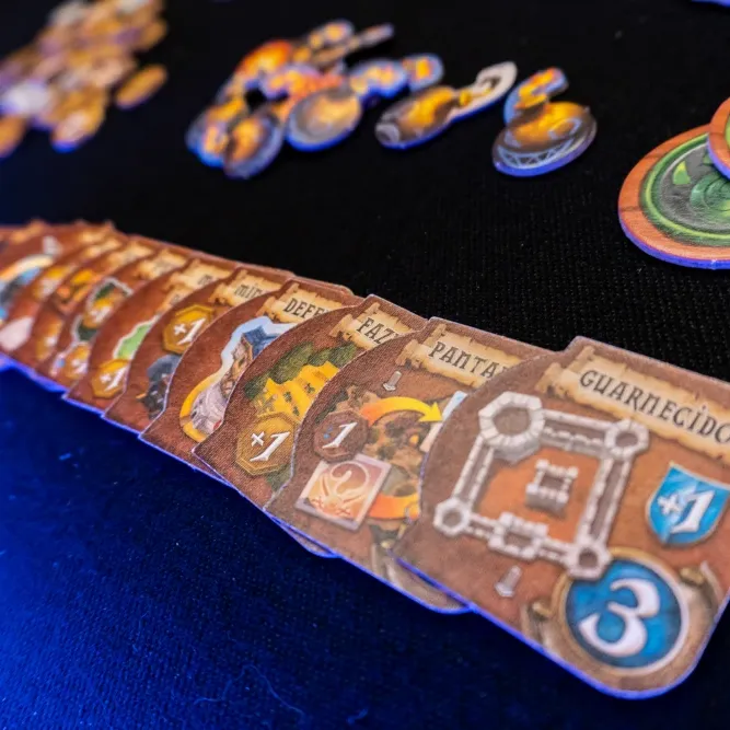 Small World of Warcraft - Galápagos Jogos Small World of Warcraft - Galápagos Jogos