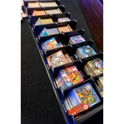 Small World of Warcraft - Galápagos Jogos