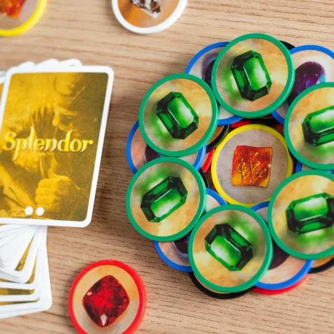 Splendor - Galápagos Jogos