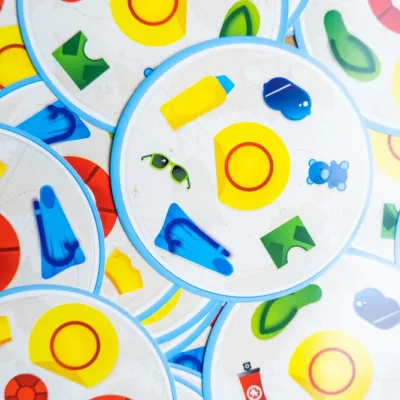 Tá na Mala! (4 jogadores) - Galápagos Jogos