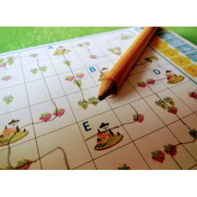 Avenue - Papergames Avenue - Papergames