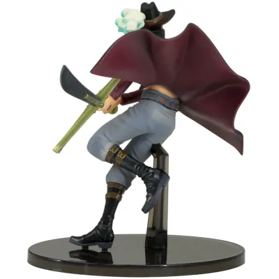 Miniatura Dracule Mihawk (One Piece) - BWFC Miniatura Dracule Mihawk (One Piece) - BWFC