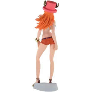 Miniatura Nami (One Piece) - Sweet Style Pirates