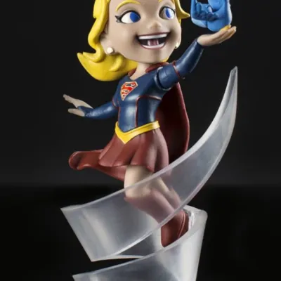 Miniatura Supergirl (Supermoça) Q-Fig Miniatura Supergirl (Supermoça) Q-Fig